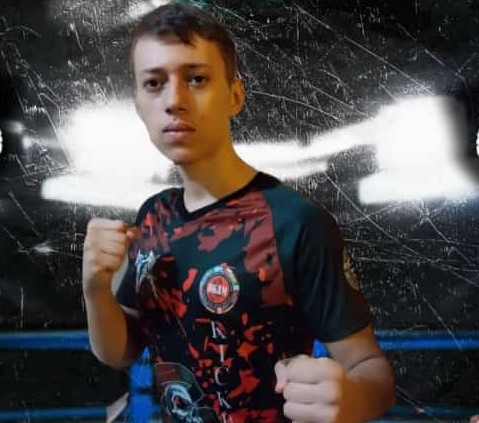 Lutadores de Sarandi participam de campeonato mundial de kickboxing em Guarulhos neste domingo, 19 